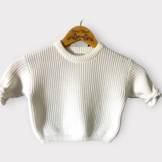 Custom Name Sweater: Daisy White
